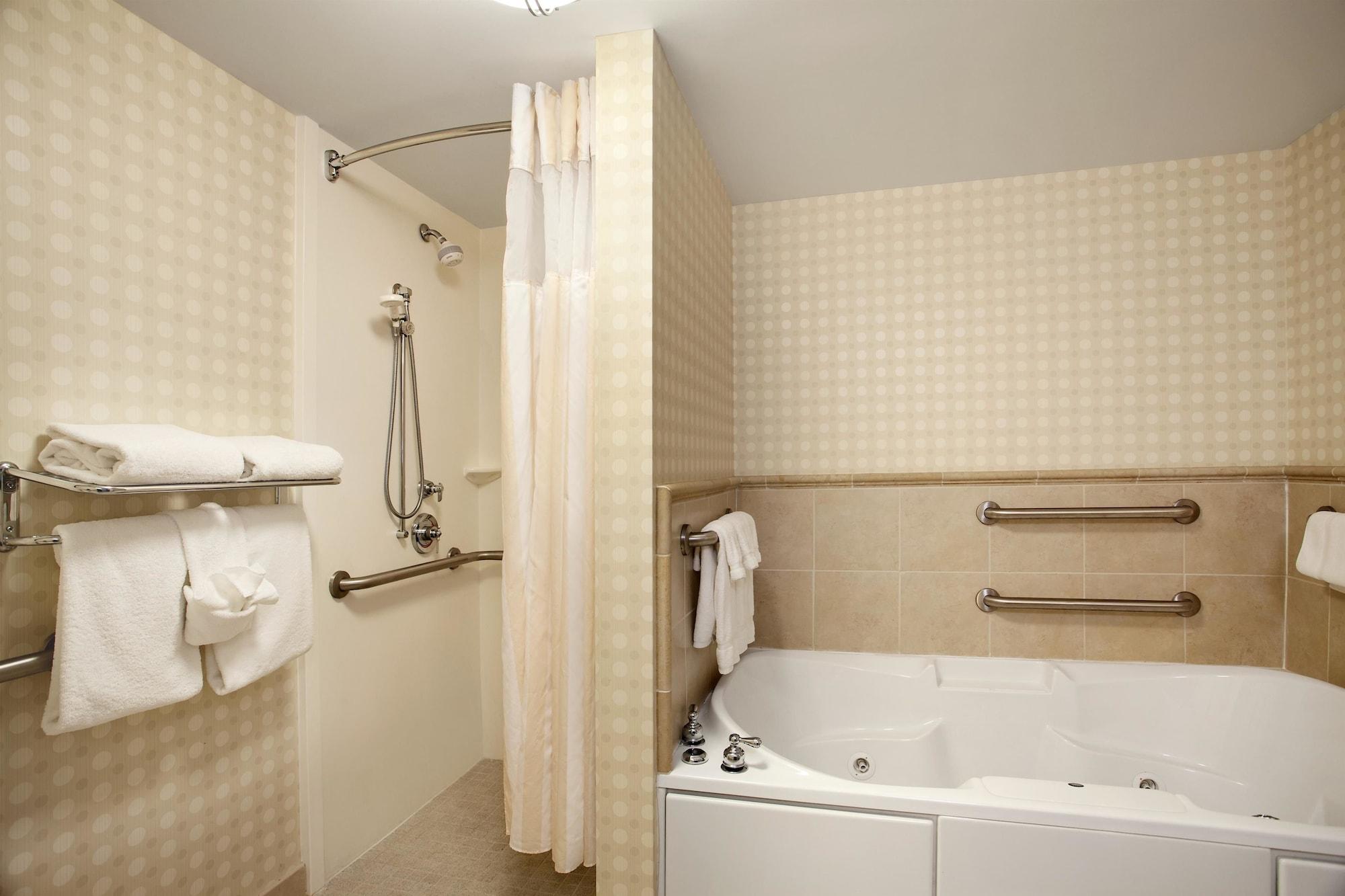 Hilton Garden Inn Harrisburg East Luaran gambar